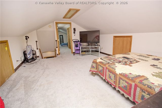 1502 Village Drive, South Charleston, WV 25309