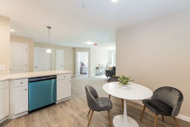 351 Summer Street 10, Abington, MA 02351