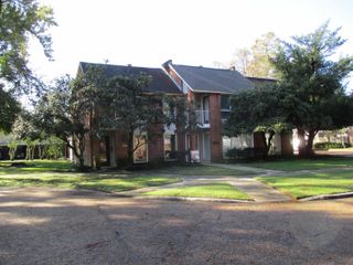 5505 Moorstone Dr, Baton Rouge, LA 70820