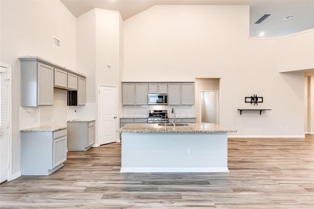 312 Empress Tree DR, Leander, TX 78641