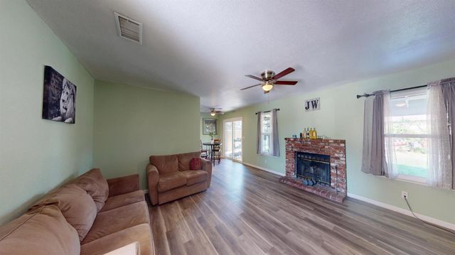 2662 Yerba Street, Selma, CA 93662