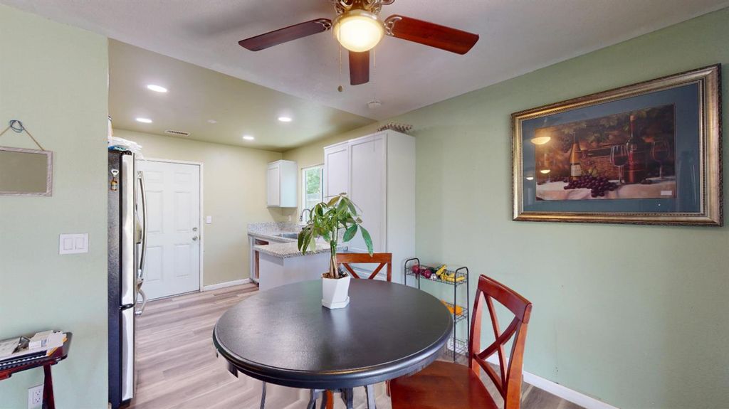 Image 12 of property listing at 2662 Yerba Street, Selma, CA 93662