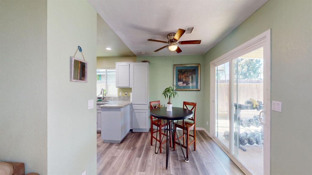 Image 15 of property listing at 2662 Yerba Street, Selma, CA 93662