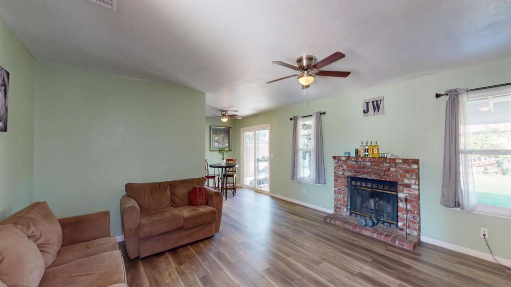 Image 17 of property listing at 2662 Yerba Street, Selma, CA 93662