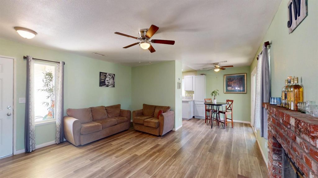 Image 20 of property listing at 2662 Yerba Street, Selma, CA 93662