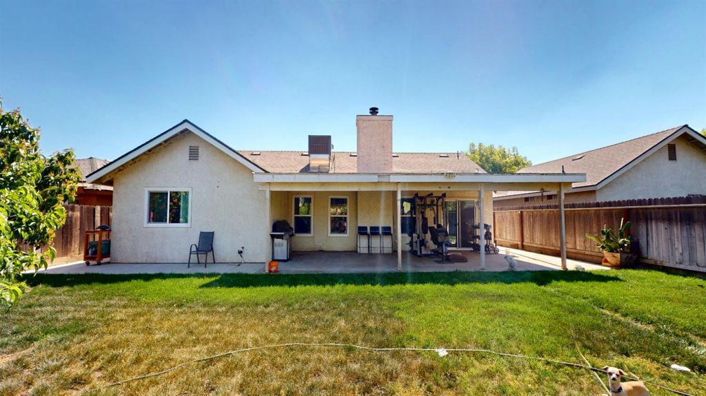 Image 27 of property listing at 2662 Yerba Street, Selma, CA 93662