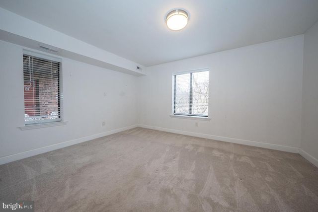 504 MOUNTAINVIEW DR, Chesterbrook, PA 19087