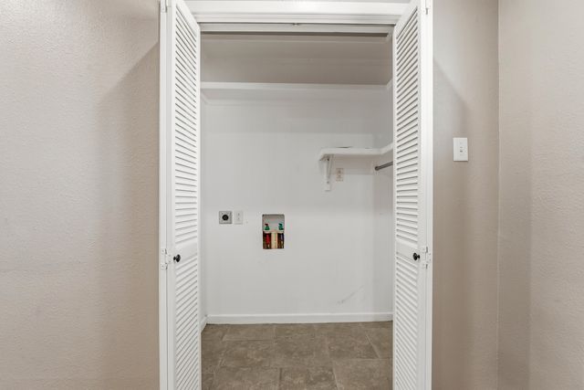 4831 10th Street, Lubbock, TX 79416