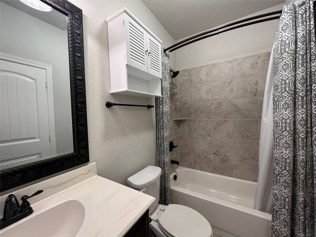 9741 Rio Frio Trail, Fort Worth, TX 76126