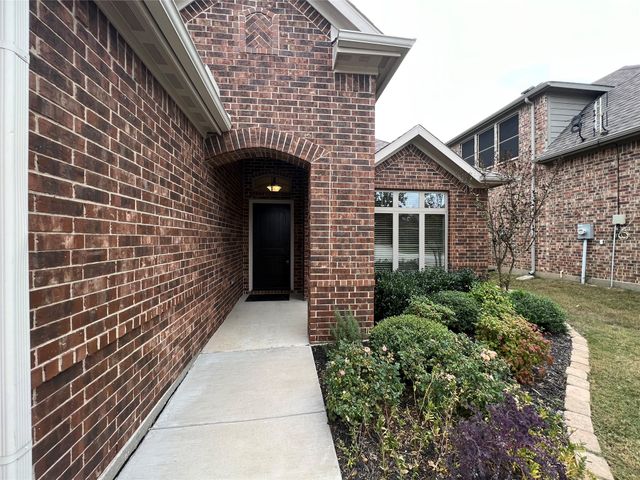 9741 Rio Frio Trail, Fort Worth, TX 76126