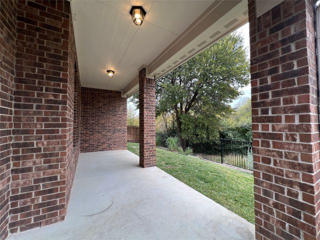 9741 Rio Frio Trail, Fort Worth, TX 76126
