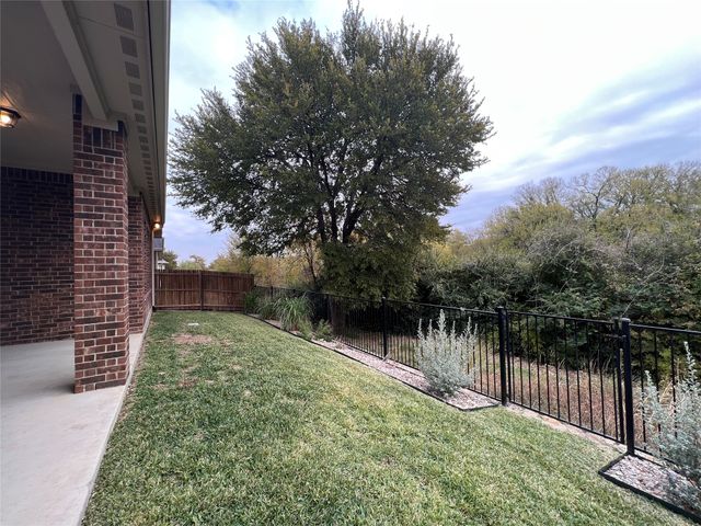 9741 Rio Frio Trail, Fort Worth, TX 76126