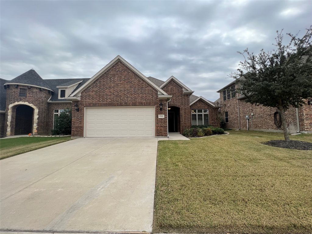 9741 Rio Frio Trail, Fort Worth, TX 76126