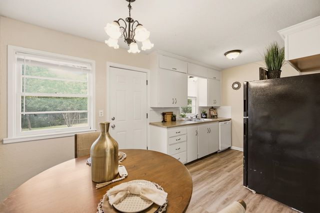 2034 W Rita Ave, Wichita, KS 67213