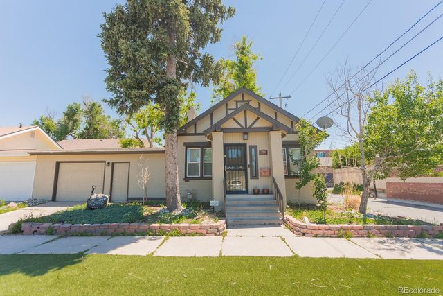 3916 W Conejos Place, Denver, CO 80204