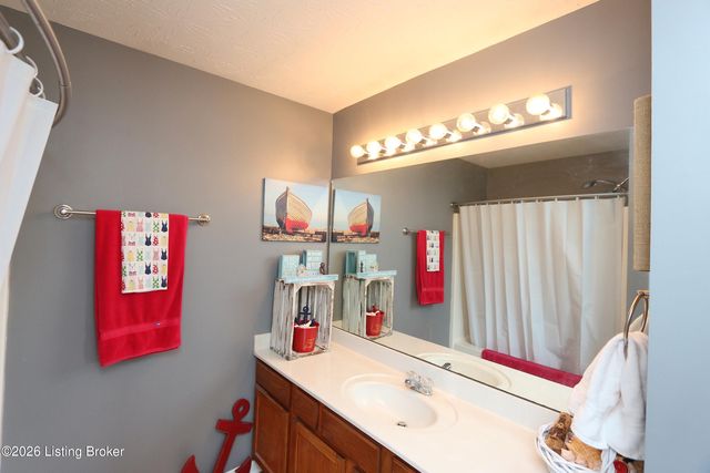 510 Tristin Trail, Jeffersonville, IN 47130