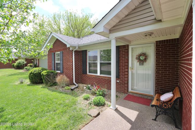 510 Tristin Trail, Jeffersonville, IN 47130