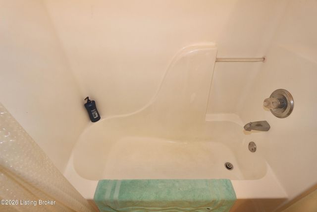510 Tristin Trail, Jeffersonville, IN 47130