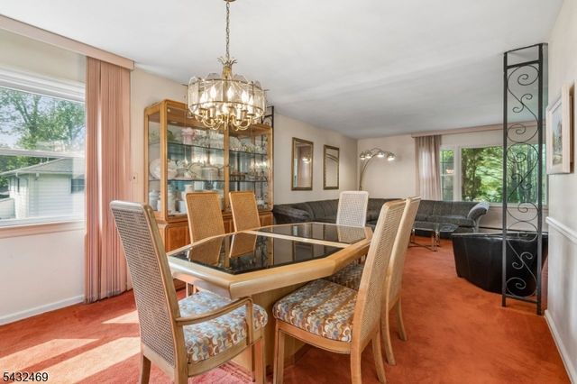 12 Clover Ct, Cedar Grove Twp., NJ 07009