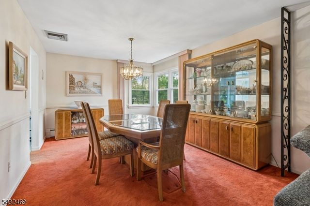 12 Clover Ct, Cedar Grove Twp., NJ 07009