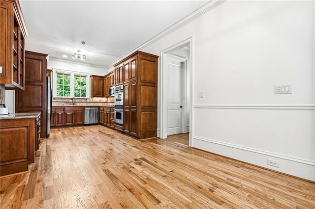 542 N St Marys Lane NW, Marietta, GA 30064