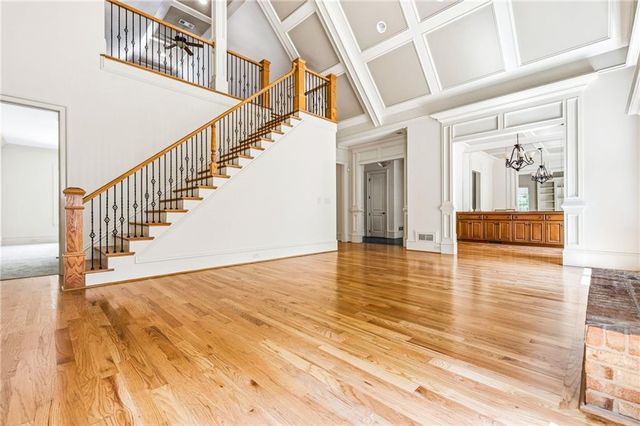 542 N St Marys Lane NW, Marietta, GA 30064