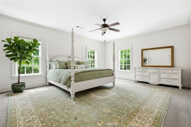 542 N St Marys Lane NW, Marietta, GA 30064