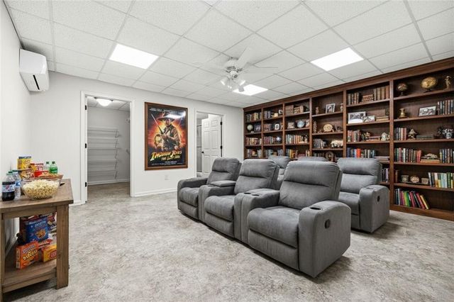542 N St Marys Lane NW, Marietta, GA 30064