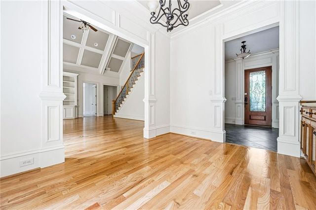 542 N St Marys Lane NW, Marietta, GA 30064