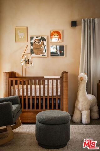 1329 California Avenue 102, Santa Monica, CA 90403