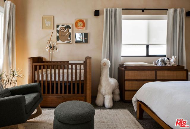 1329 California Avenue 102, Santa Monica, CA 90403
