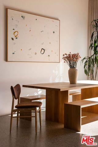 1329 California Avenue 102, Santa Monica, CA 90403