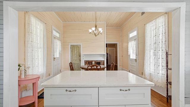 510 Railroad Avenue, Defuniak Springs, FL 32433