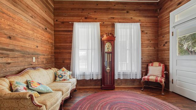 510 Railroad Avenue, Defuniak Springs, FL 32433