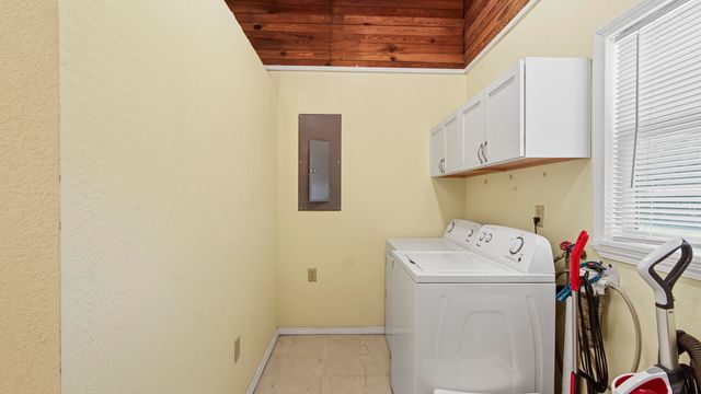 510 Railroad Avenue, Defuniak Springs, FL 32433