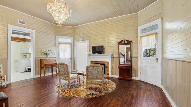 510 Railroad Avenue, Defuniak Springs, FL 32433