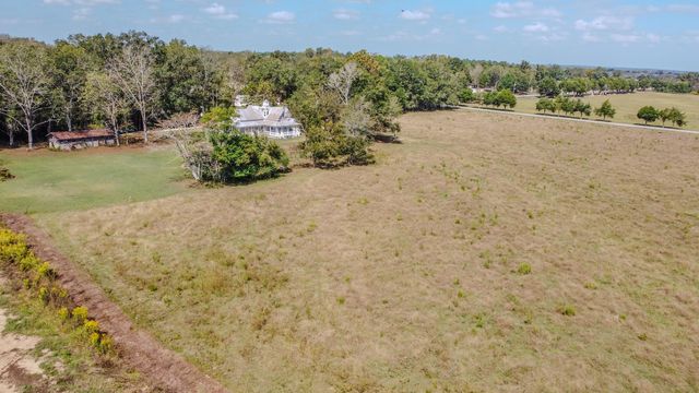 510 Railroad Avenue, Defuniak Springs, FL 32433