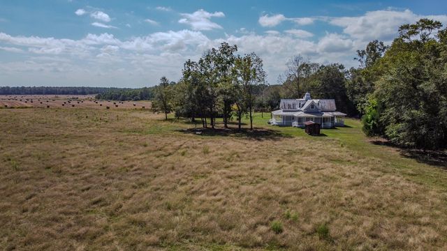 510 Railroad Avenue, Defuniak Springs, FL 32433