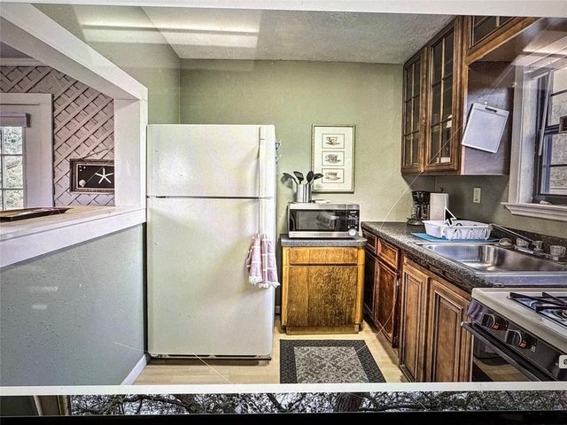 120 5th Street 1, San Leon, TX 77539