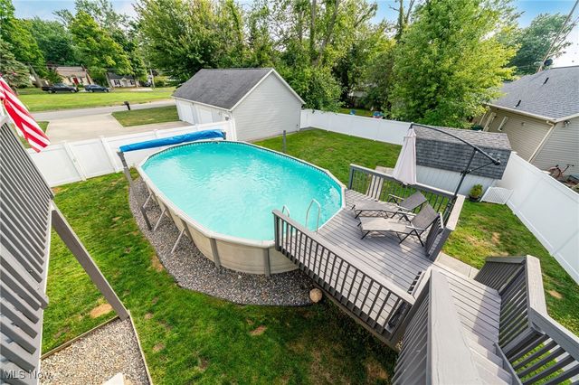 6873 Lake Road, Madison, OH 44057