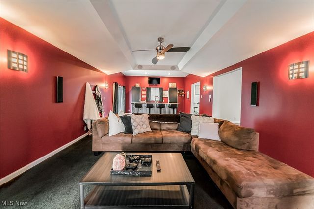 6873 Lake Road, Madison, OH 44057