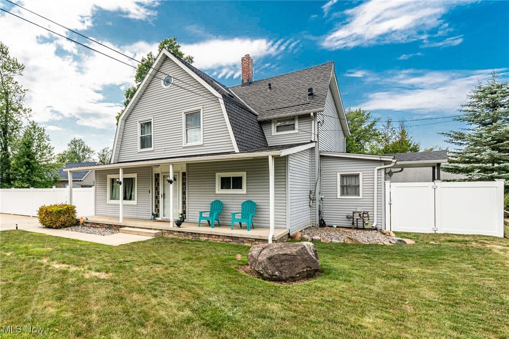 6873 Lake Road, Madison, OH 44057