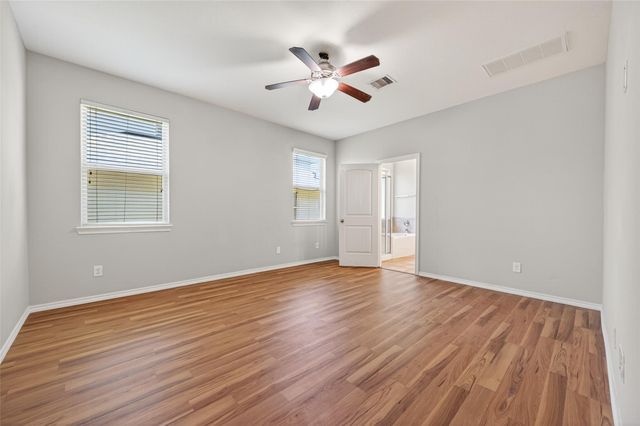 1326 Seagler Pond Lane, Houston, TX 77073