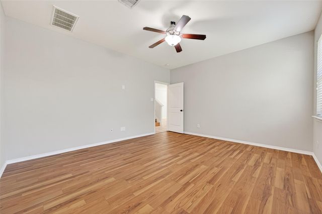 1326 Seagler Pond Lane, Houston, TX 77073