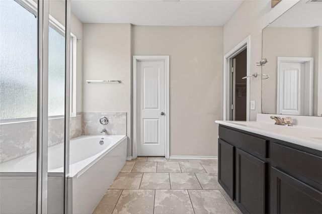 1326 Seagler Pond Lane, Houston, TX 77073