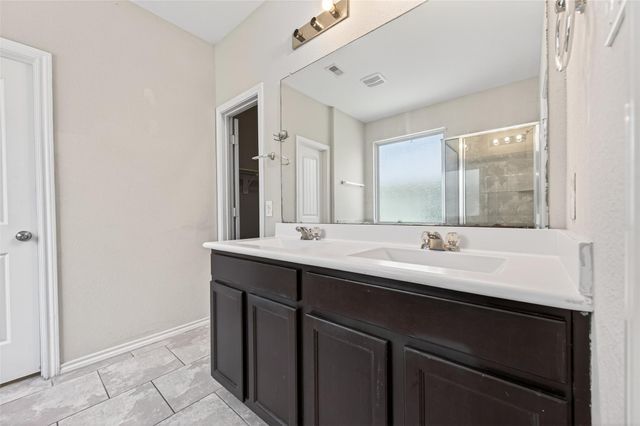 1326 Seagler Pond Lane, Houston, TX 77073