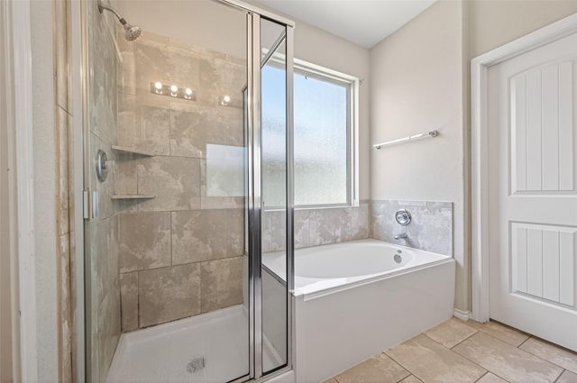 1326 Seagler Pond Lane, Houston, TX 77073