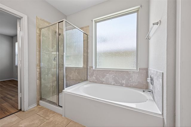 1326 Seagler Pond Lane, Houston, TX 77073