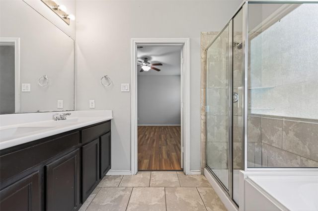 1326 Seagler Pond Lane, Houston, TX 77073