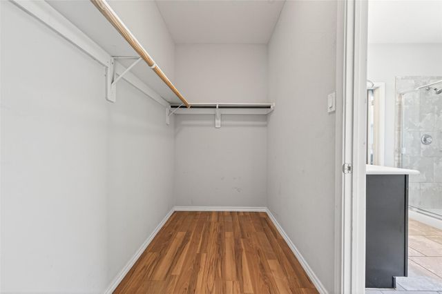 1326 Seagler Pond Lane, Houston, TX 77073